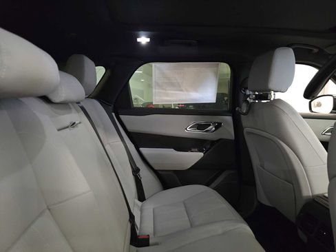 New 2026 Land Rover Range Rover Velar Dynamic SE image 11