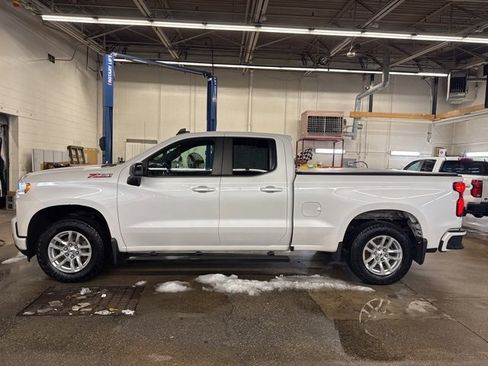 Used 2021 Chevrolet Silverado 1500 RST w/ Convenience Package II image 3