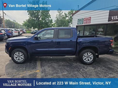 Used 2022 Nissan Frontier SV w/ Technology Package AWD/4WD image 8