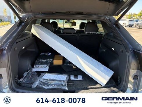New 2026 Volkswagen Atlas Cross Sport SEL Premium R-Line AWD/4WD image 15