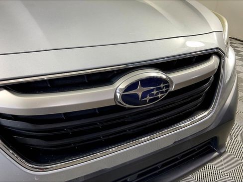 Used 2021 Subaru Outback Premium image 32