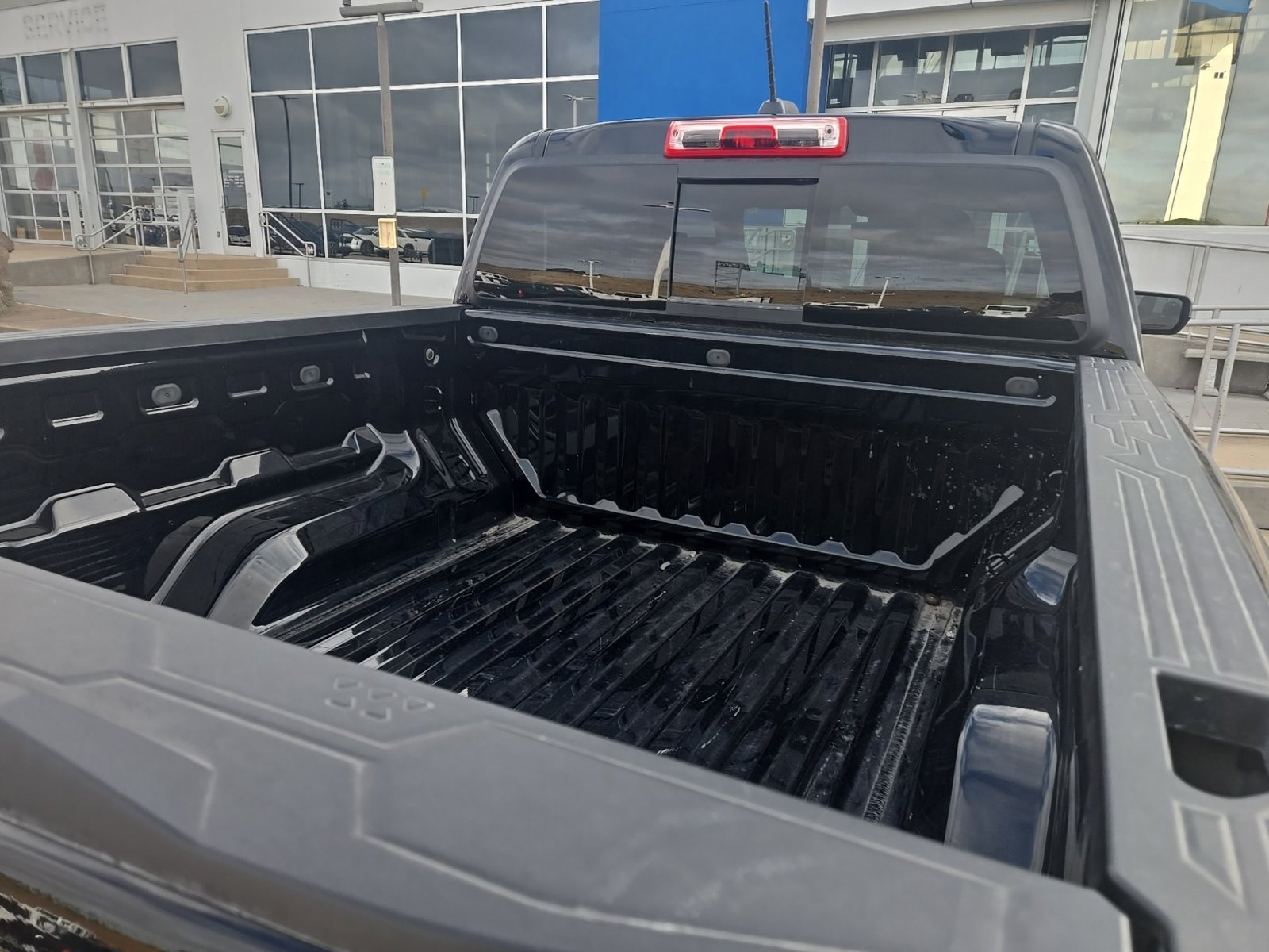 Used 2025 GMC Canyon Elevation w/ Convenience Package RWD image 7