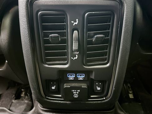 Used 2019 Jeep Grand Cherokee High Altitude image 29