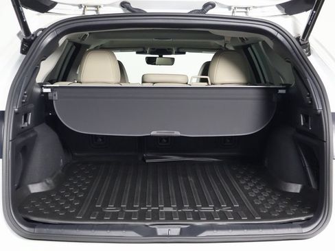 Used 2023 Subaru Outback Limited AWD/4WD image 14