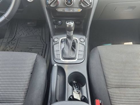 Used 2019 Hyundai Kona SEL AWD/4WD image 20