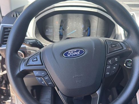 Used 2024 Ford Edge SE w/ Black Appearance Package AWD/4WD image 12