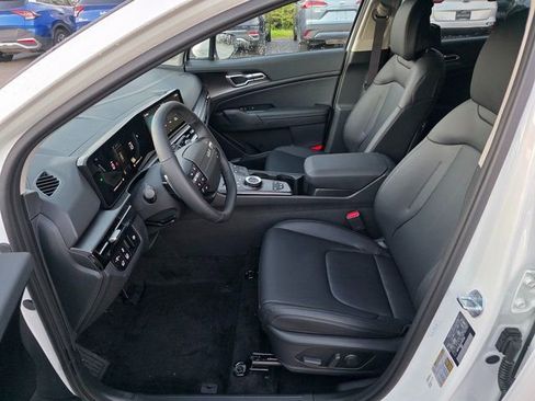 New 2026 Kia Sportage EX image 15