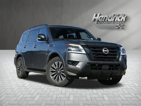 Used 2021 Nissan Armada SL w/ Midnight Edition Package image 2