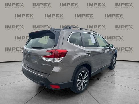 Used 2024 Subaru Forester Limited image 5