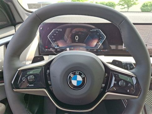 Used 2025 BMW X3 xDrive30i w/ Premium Package image 13