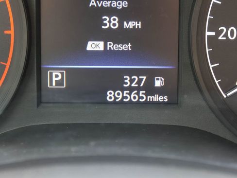 Used 2024 Nissan Altima 2.5 S FWD image 22