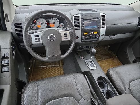 Used 2021 Nissan Frontier PRO-4X w/ Pro-4x Utility Package image 8