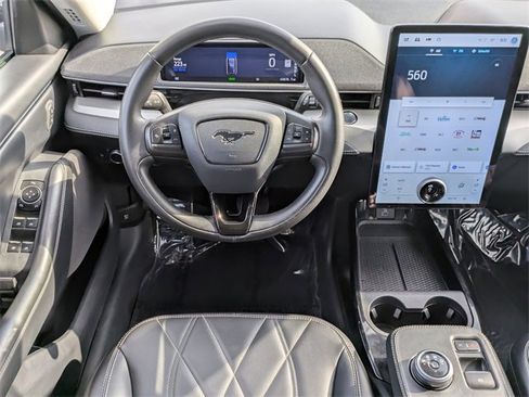 Certified 2021 Ford Mustang Mach-E Select image 16
