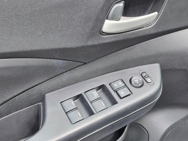 Used 2016 Honda CR-V SE image 14