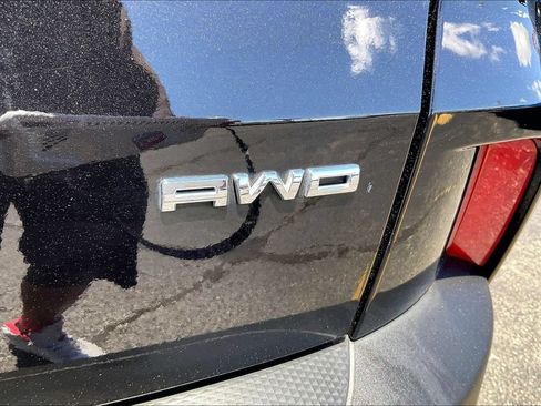 Used 2025 Ford Escape ST-Line AWD/4WD image 32