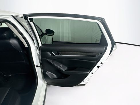 Used 2020 Honda Accord EX-L image 29