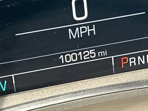 Used 2018 Chevrolet Malibu Premier w/ Driver Confidence Package image 17