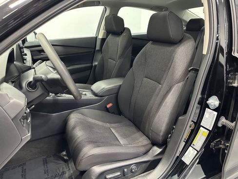 Certified 2023 Honda Accord EX image 11