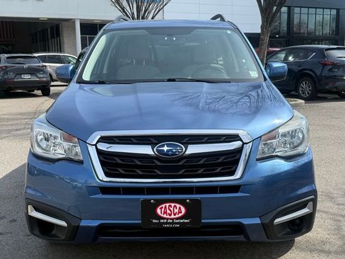 Used 2017 Subaru Forester 2.5i Premium w/ All-Weather Package image 3