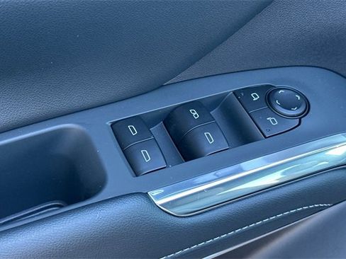 New 2026 Chevrolet Traverse LT image 15