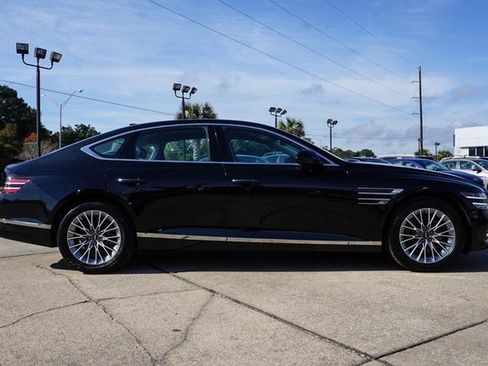 Used 2023 Genesis G80 2.5T image 3