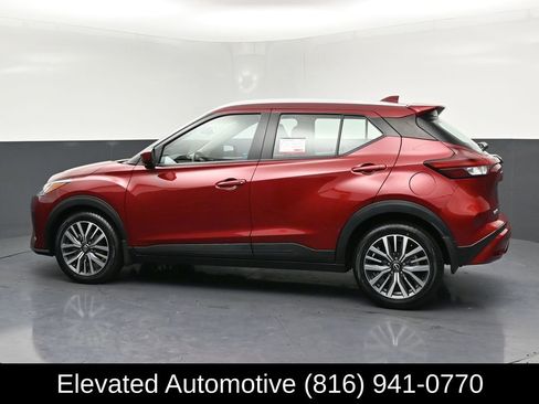 Used 2023 Nissan Kicks SV image 25