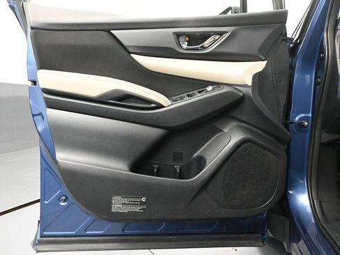 Used 2021 Subaru Ascent Premium w/ Convenience Package image 19