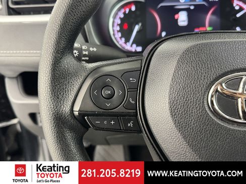 Certified 2024 Toyota RAV4 XLE image 28