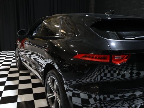 Used 2017 Jaguar F-PACE S AWD/4WD image 26