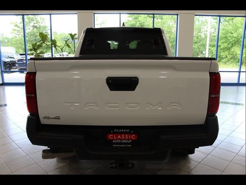 Used 2024 Toyota Tacoma SR AWD/4WD image 6