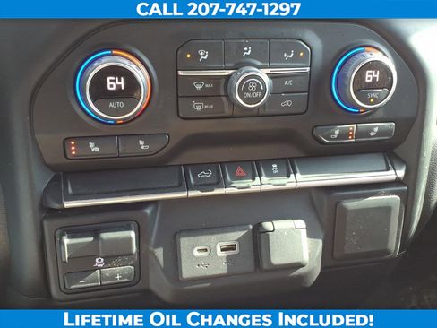 Used 2022 Chevrolet Silverado 2500 LT w/ Convenience Package image 12