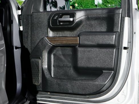 Used 2022 Chevrolet Silverado 1500 RST image 35