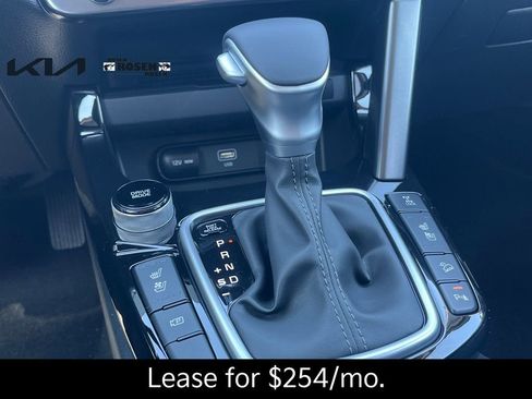 New 2026 Kia Seltos SX AWD/4WD image 30