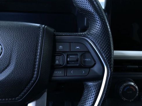 Certified 2024 Toyota Tacoma TRD Off-Road image 20