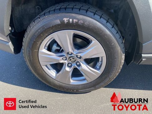 Certified 2024 Toyota RAV4 LE AWD/4WD image 11