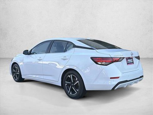 Used 2024 Nissan Sentra SV image 7