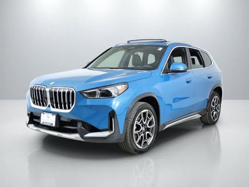 Certified 2025 BMW X1 xDrive28i w/ Technology Package AWD/4WD image 1