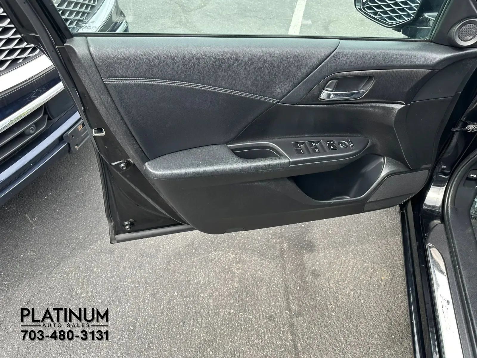 Used 2013 Honda Accord EX image 17