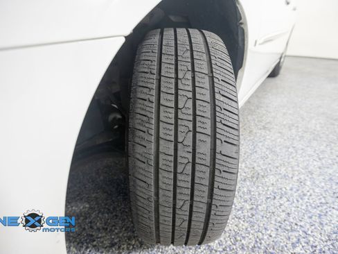 Used 2006 Buick LaCrosse CXL w/ Chrome Appearance Package FWD image 44