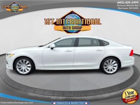 Used 2019 Volvo S90 T6 Momentum image 5