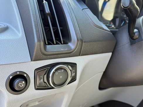 Used 2015 Ford Transit 250 130 Low Roof w/ Exterior Upgrade Package image 18
