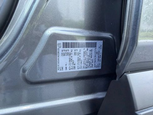 Used 2025 Nissan Rogue SV FWD image 48