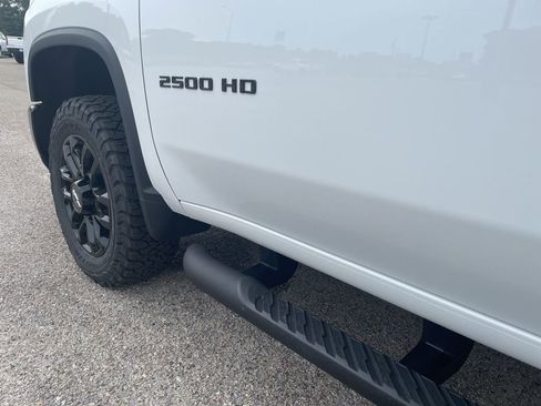 New 2026 Chevrolet Silverado 2500 LT w/ Trail Boss Package AWD/4WD image 11