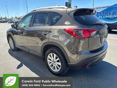 Used 2016 MAZDA CX-5 Touring w/ Bose/Moonroof Package FWD image 4