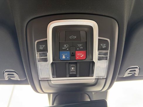 Used 2022 RAM 1500 Laramie w/ Sport Appearance Package AWD/4WD image 19