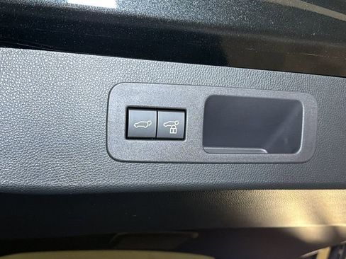 New 2026 Lexus LX 600 4WD w/ Luxury Package image 10