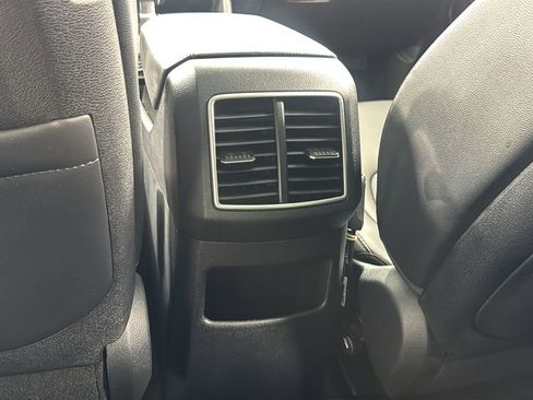 Used 2025 Kia Sportage X-Line w/ Premium Package image 37