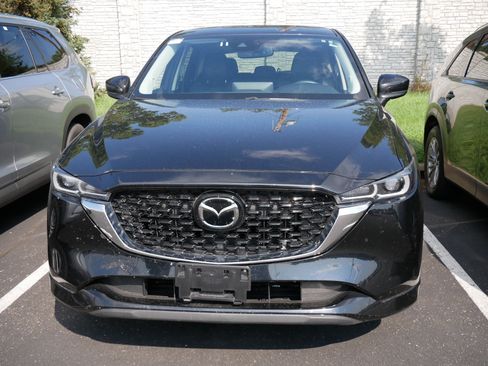 Used 2025 MAZDA CX-5 AWD 2.5 S w/ Preferred Package image 2