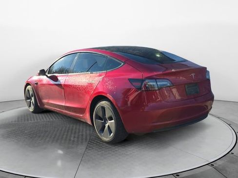 Used 2023 Tesla Model 3 Standard Range image 3