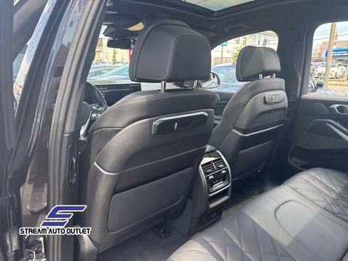 Used 2024 BMW X5 xDrive40i w/ Premium Package AWD/4WD image 23